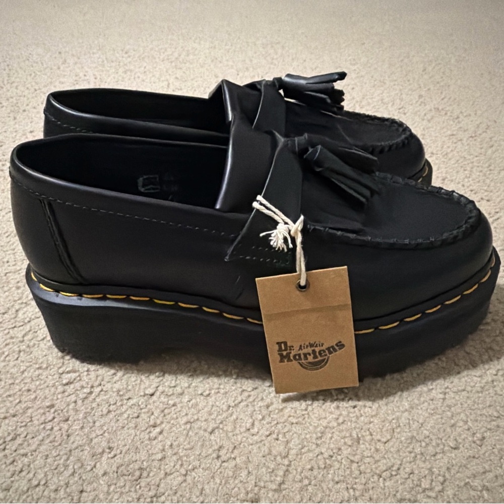 Black Tassel Platform Loafers - Picture 6 of 10